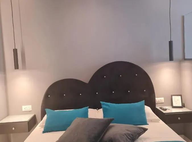 Maliziusella 3*